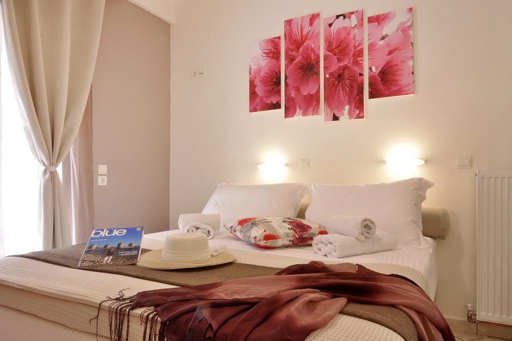 Rolandos Apartments Agios Gordios  Esterno foto