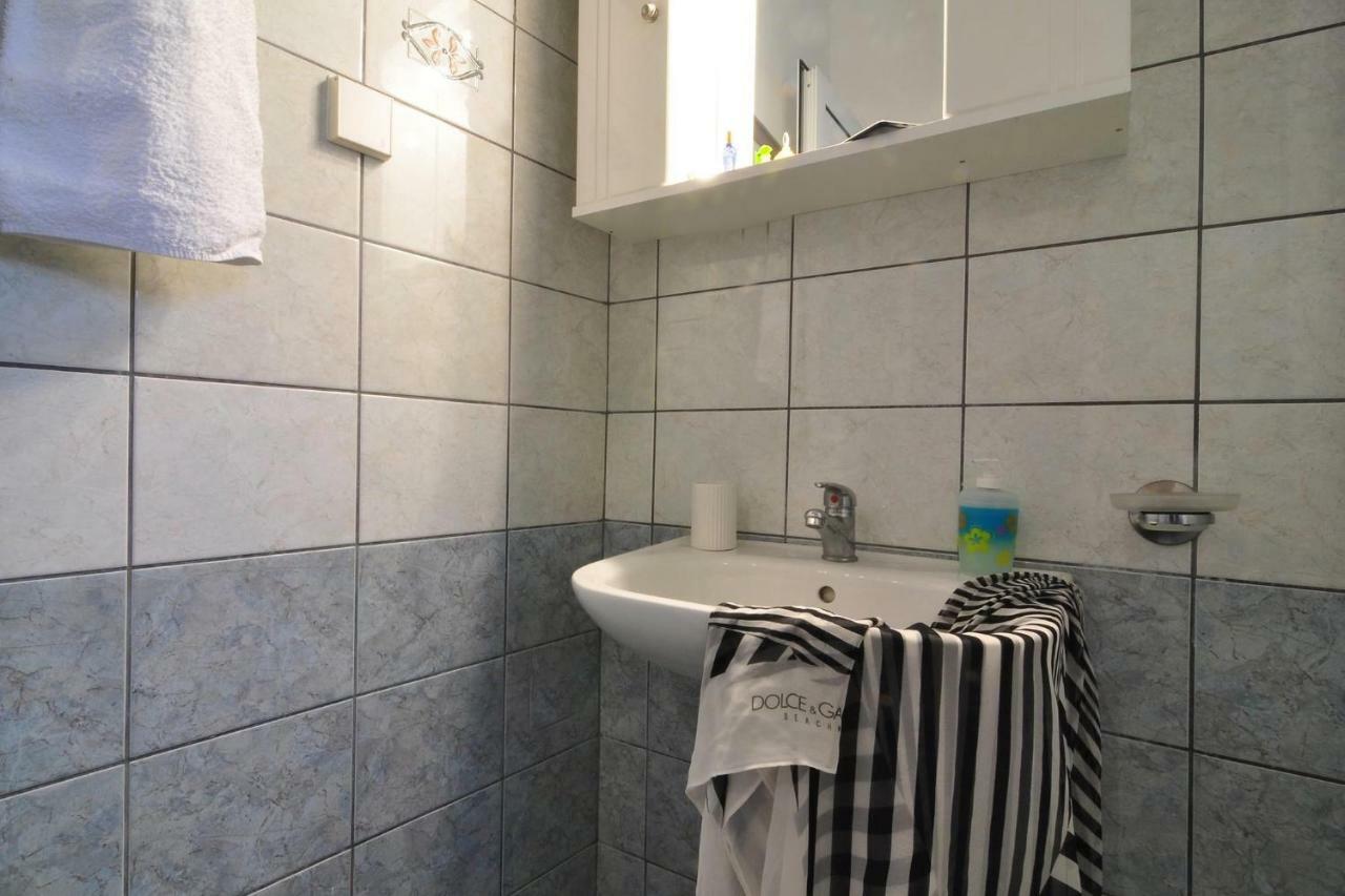 Rolandos Apartments Agios Gordios  Esterno foto